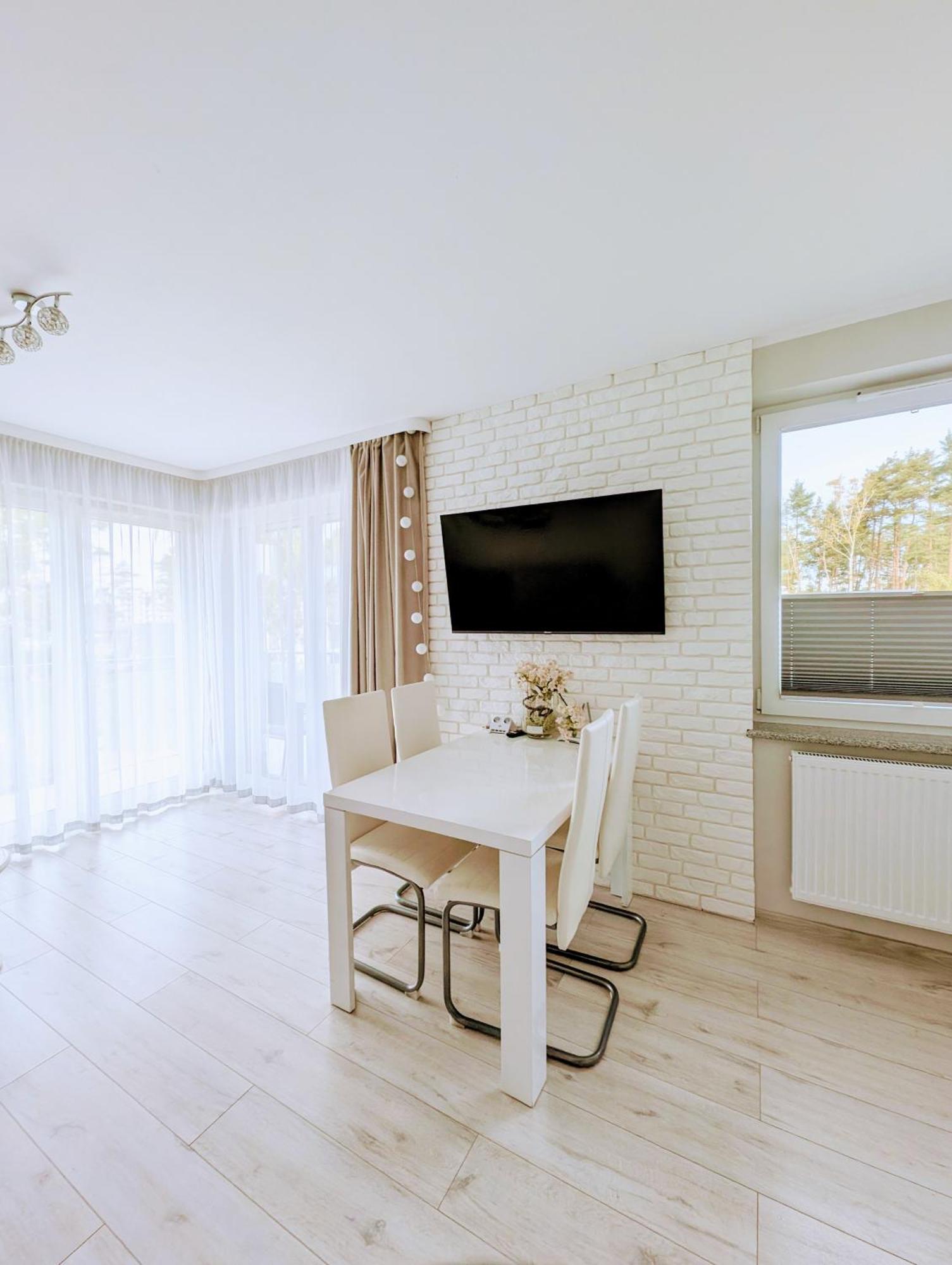 Deluxe Suite, 150 Meters To Beach, Baltic Best Дзивновек Экстерьер фото